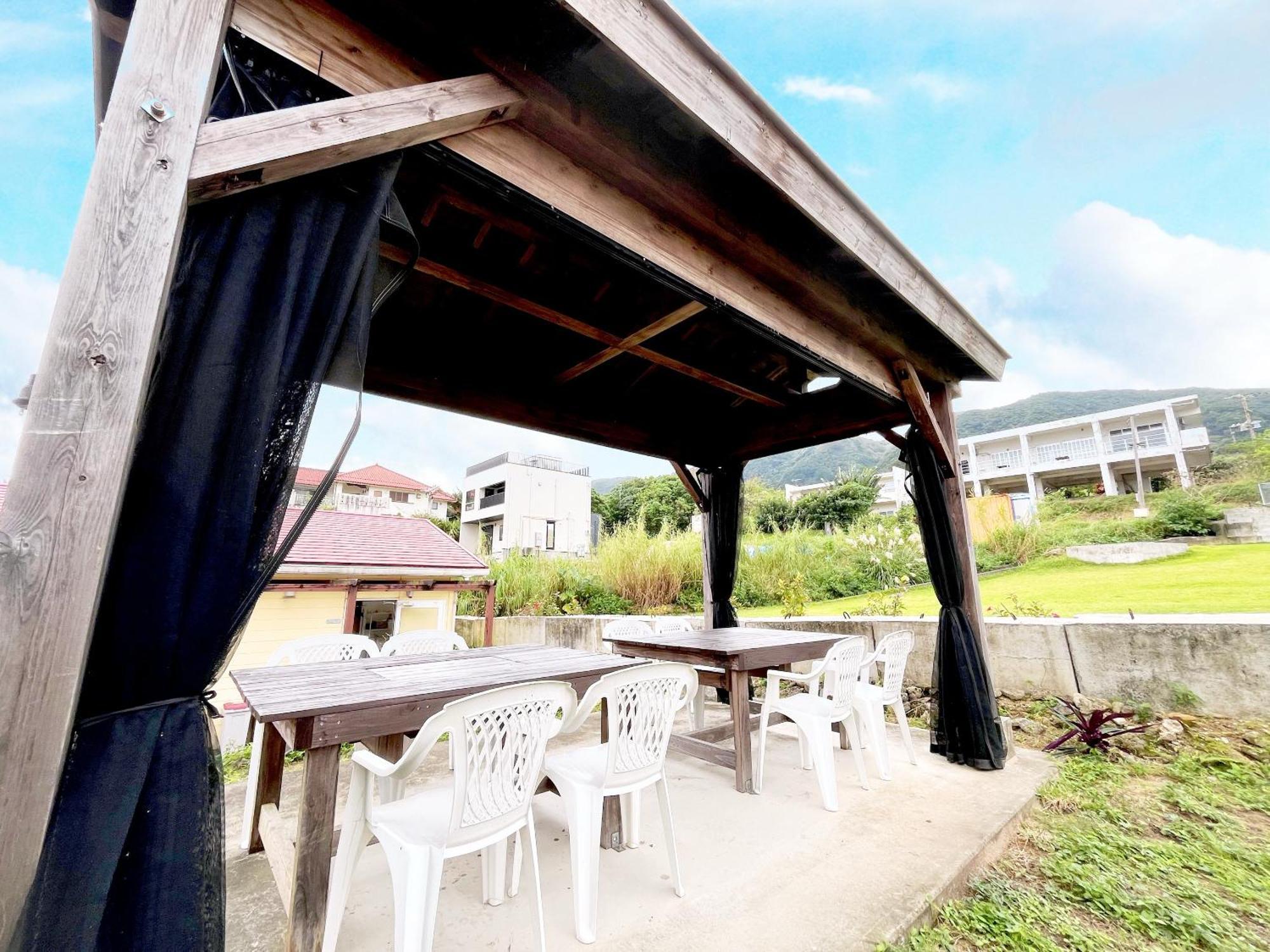 Asobibase Yamabare-House Hotel Ishigaki  Bagian luar foto
